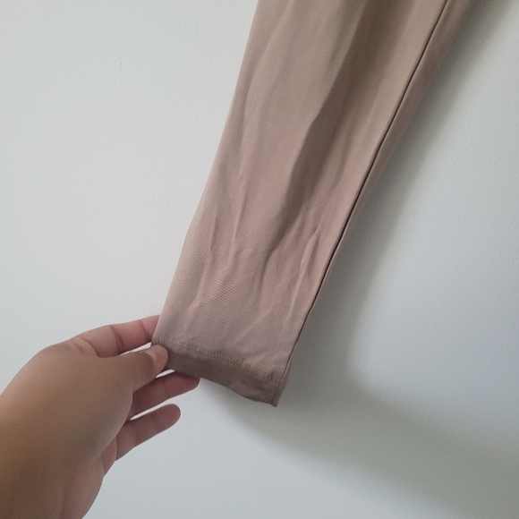 We the Free Long Sleeve Deep V-Neckline Pullover Top Size XL in Cream - Picture 5 of 9